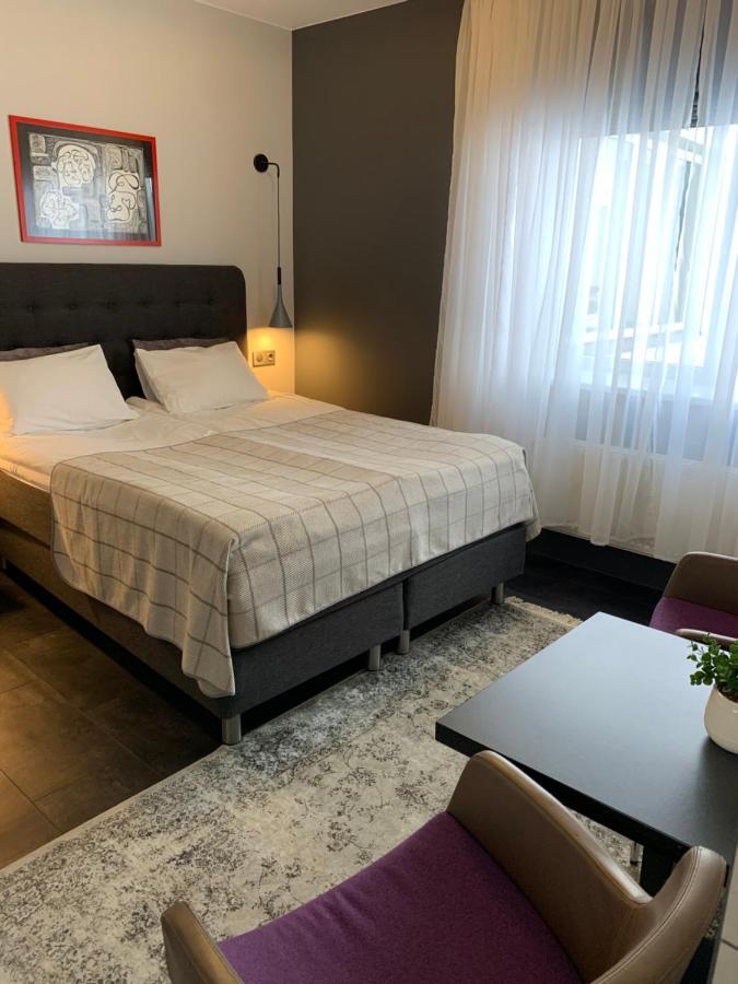 Sadama Street Villa Pärnu Exteriér fotografie